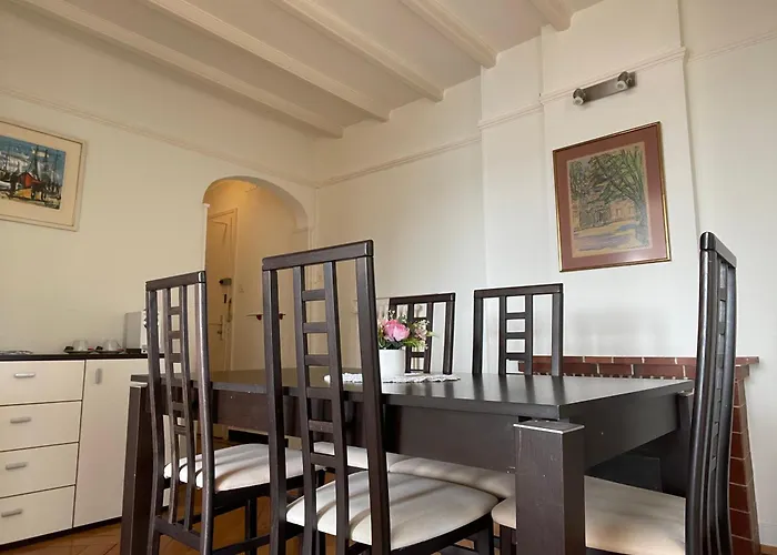 Elegant & Ensoleille ローザンヌ